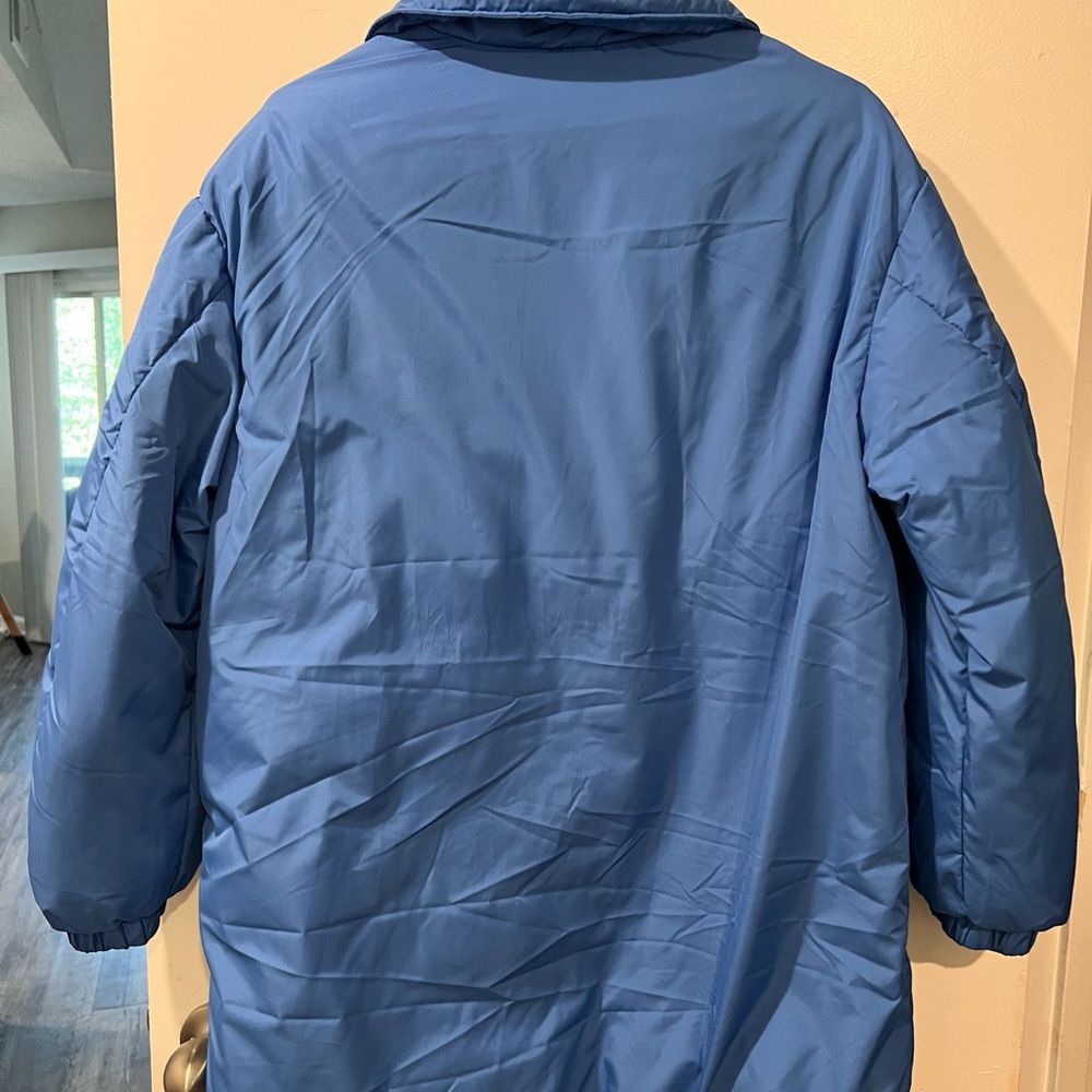 Oversized puffer jacket - Picture 2 of 3